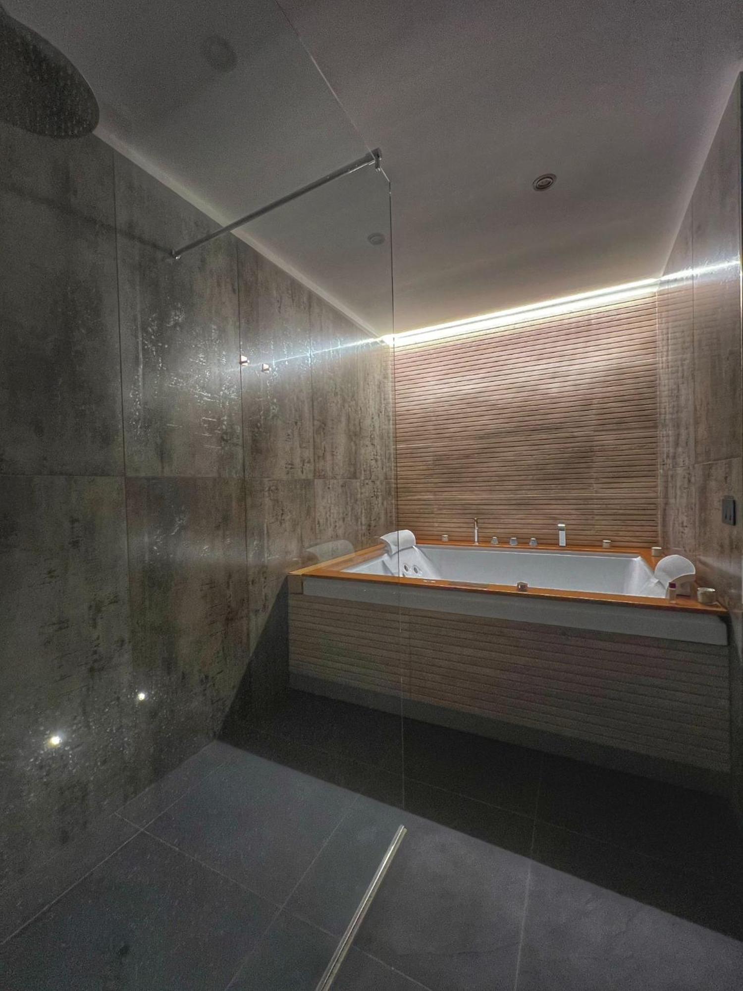 Amay City Suite บารี ภายนอก รูปภาพ